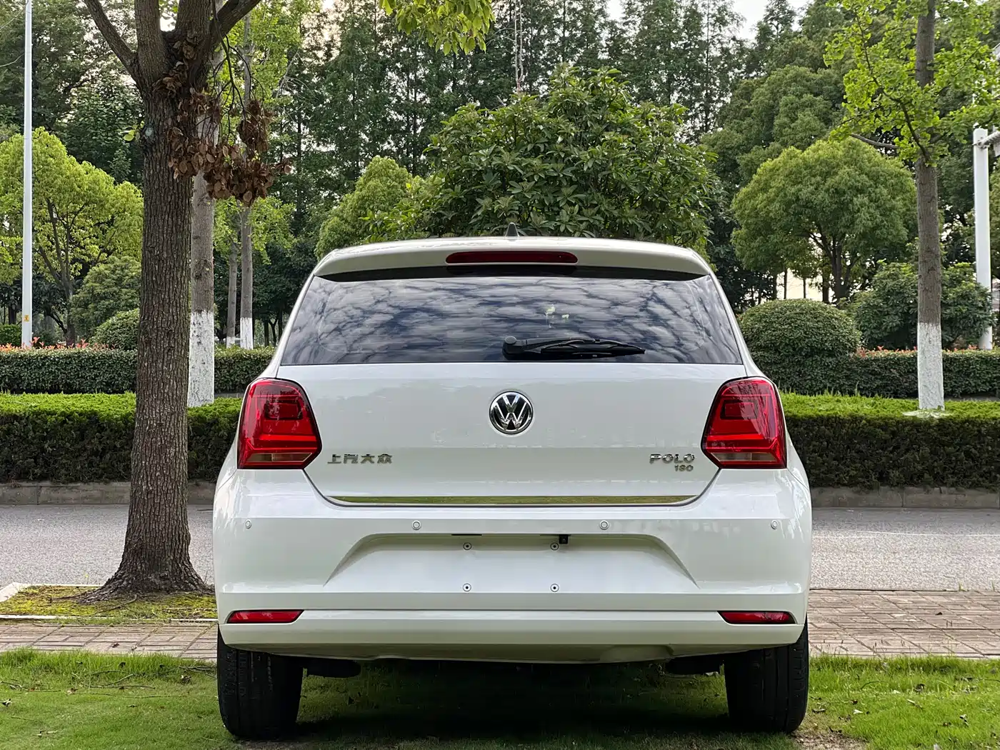 Volkswagen Polo 2018 1.5L Auto Safe Drive фото 8