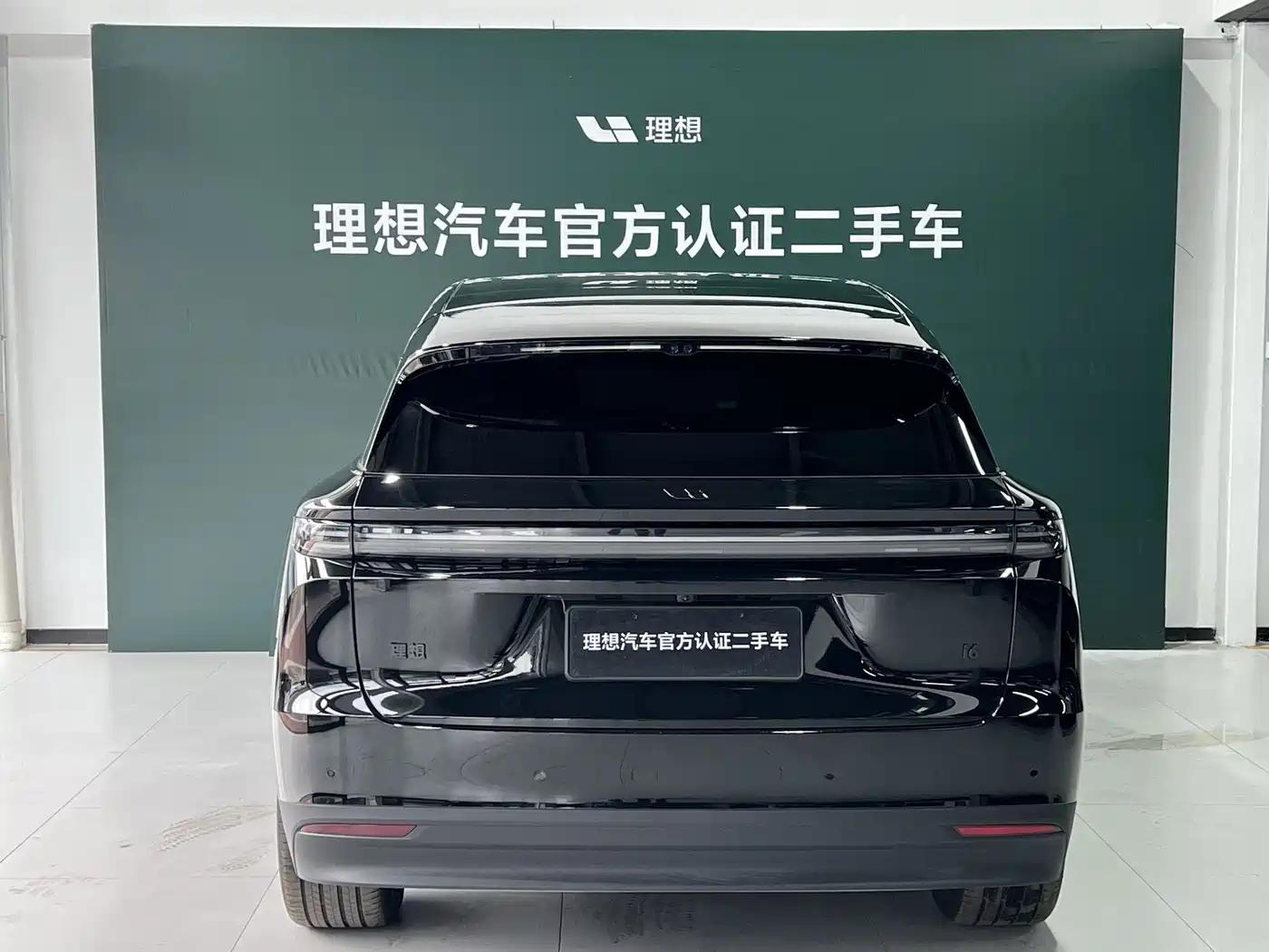 Li Auto i6 2025 2025 4WD Base Model
