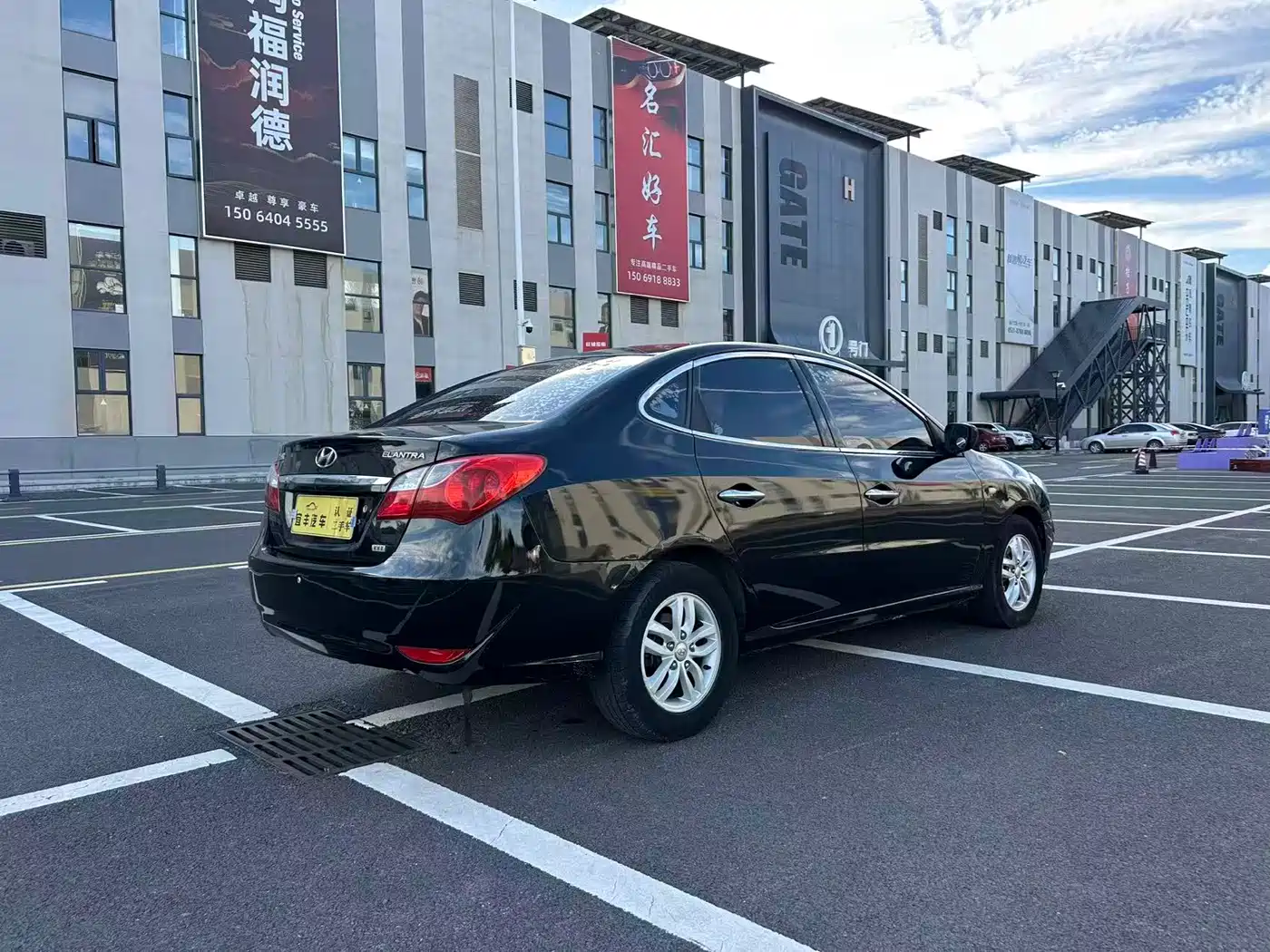 Hyundai Elantra 2011 1.6L Manual Luxury фото 10