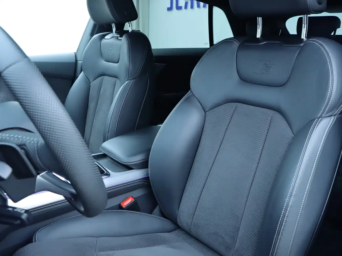 Audi Q8 2019 Model 55 TFSI Premium Dynamic фото 7