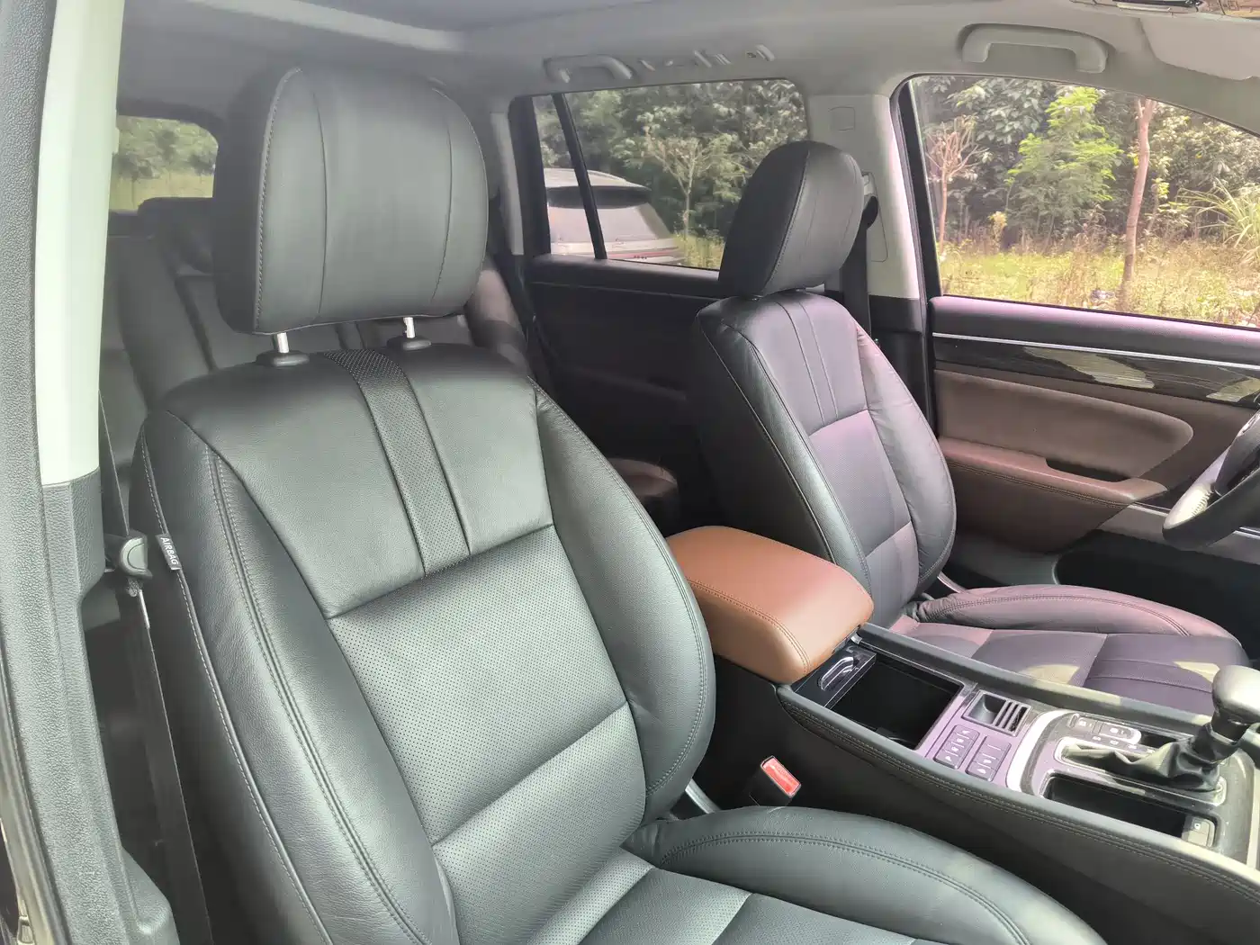 GAC Trumpchi Trumpchi GS8 2017 320T 2WD Luxury Smart Connect (7-seater) фото 13