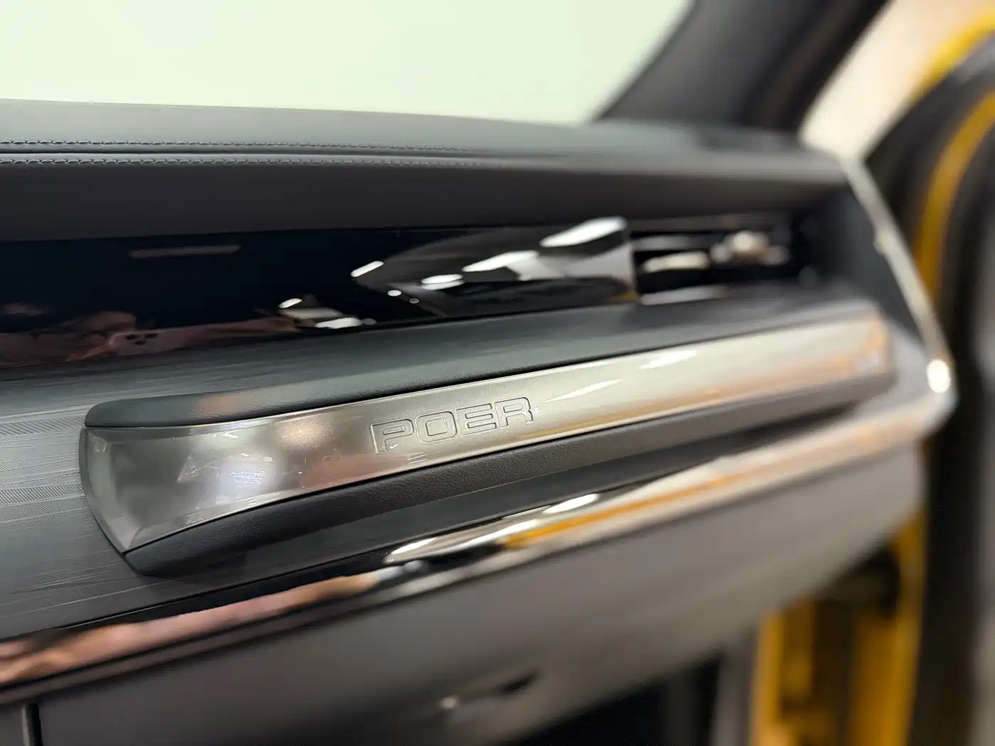 GREAT WALL MOUNTAIN AND SEA CANNON HI4 T