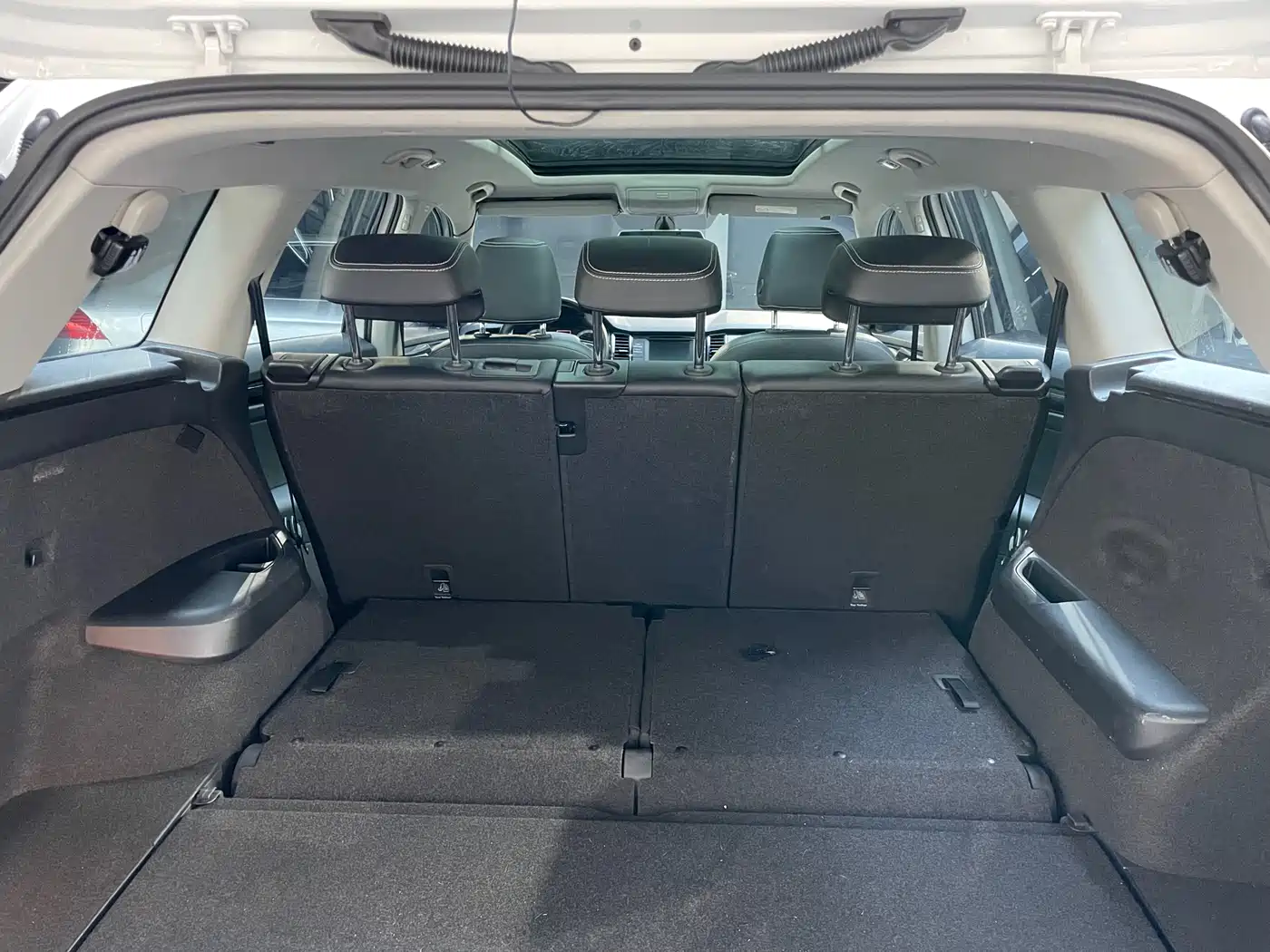 Škoda Kodiaq 2017 TSI330 7-seater 2WD Luxury Edition фото 12