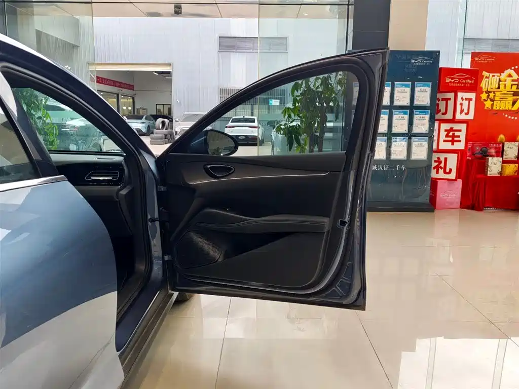 BYD SEAL 06 NEW ENERGY