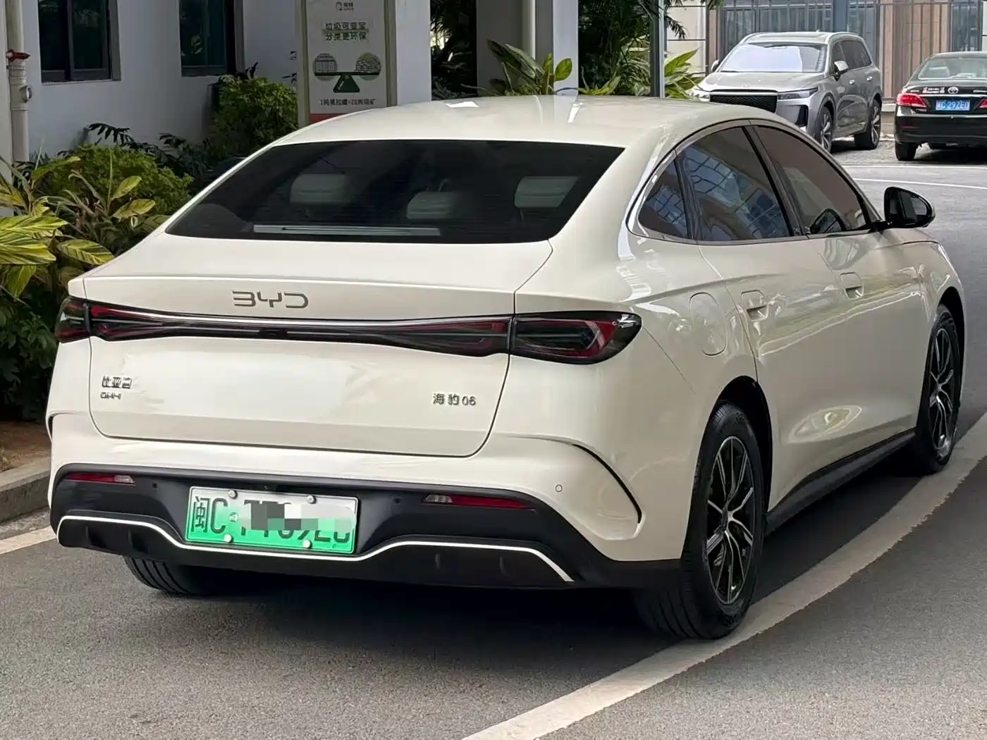 BYD SEAL 06 NEW ENERGY