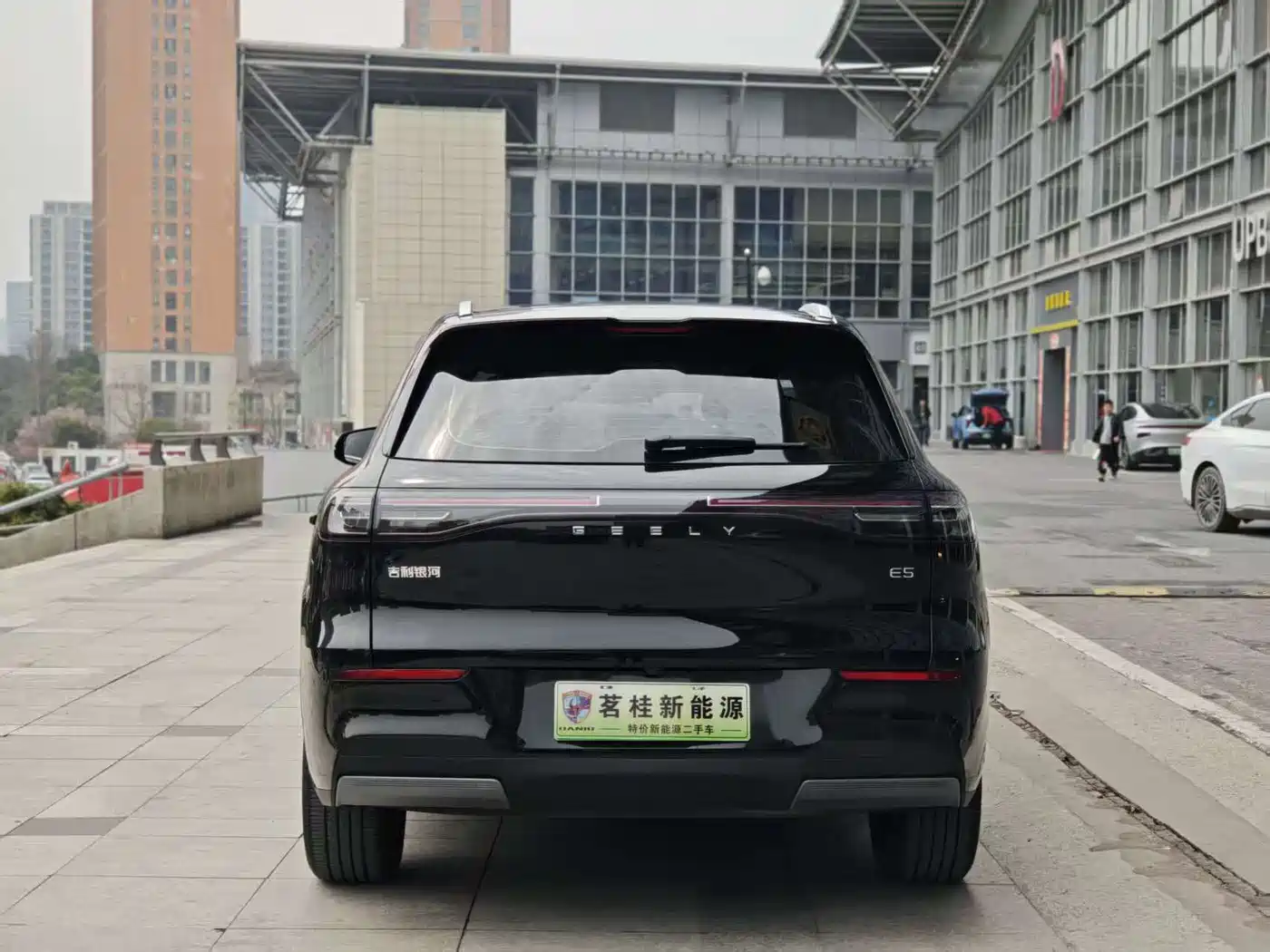 GEELY GALAXY GALAXY E5