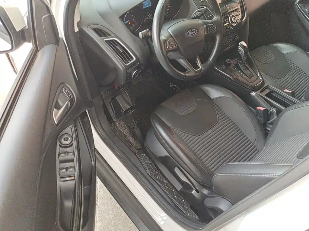 Ford Focus 2018 2018 Sedan Classic 1.6L Automatic Trend Smart Edition