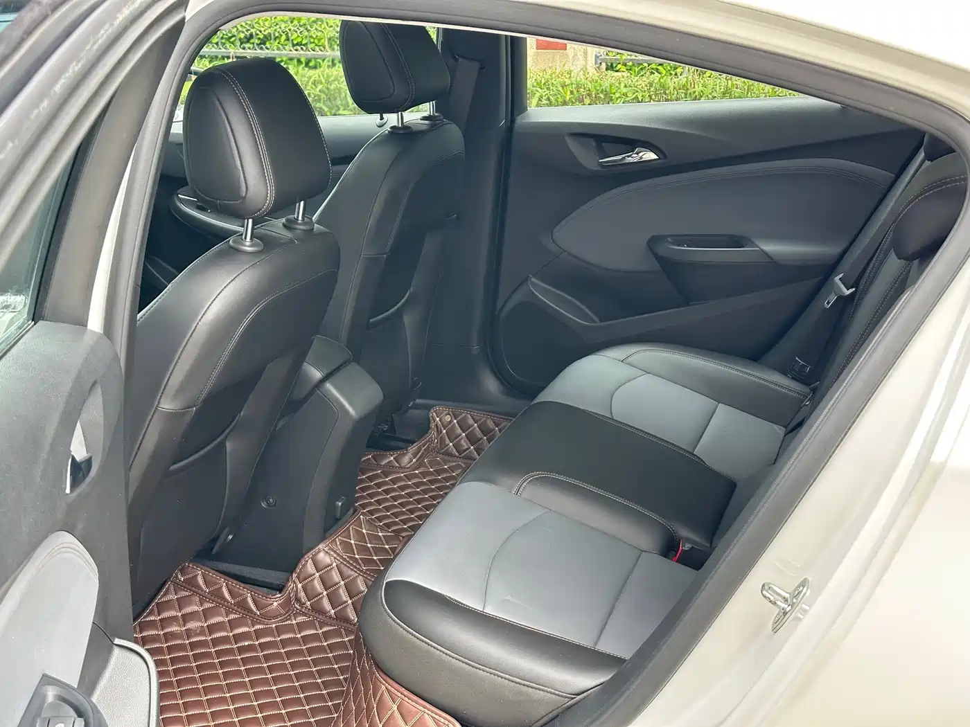 Chevrolet Cruze 2018 2018 320 Automatic Pioneer Sunroof Edition