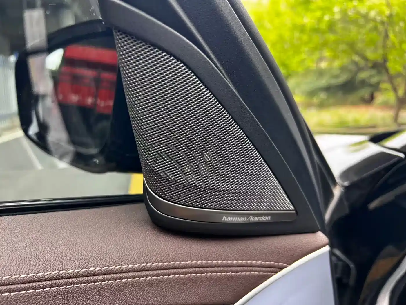 BMW 5 Series 2022 Model Third Facelift 530Li Premium M Sport Package фото 8