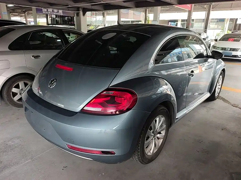 Volkswagen Beetle 2020 2018 180TSI Easy Joy Edition