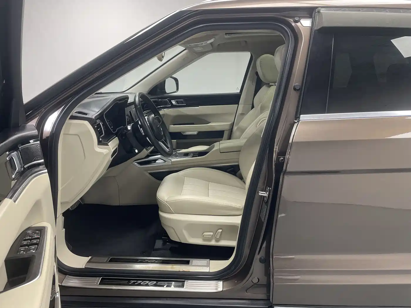 ZOTYE T700