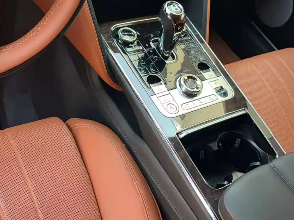 Bentley Flying Spur 2023 2022 4.0T V8 Standard
