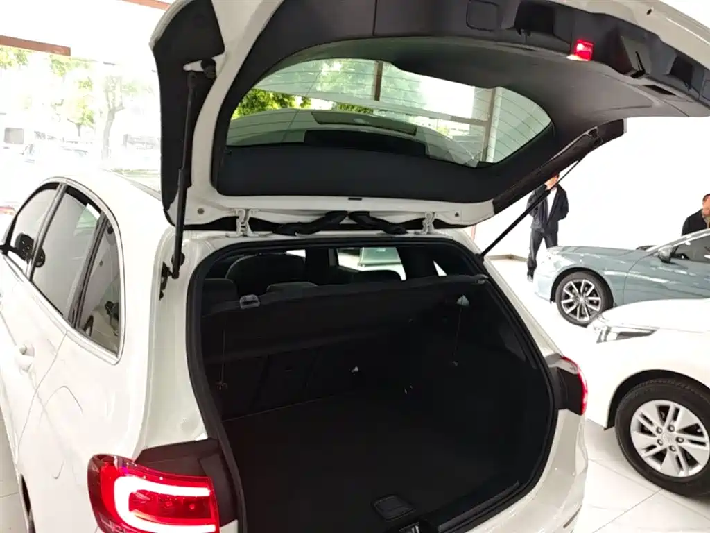 Mercedes-Benz B-Class 2020 B 200 Fashion Edition фото 19