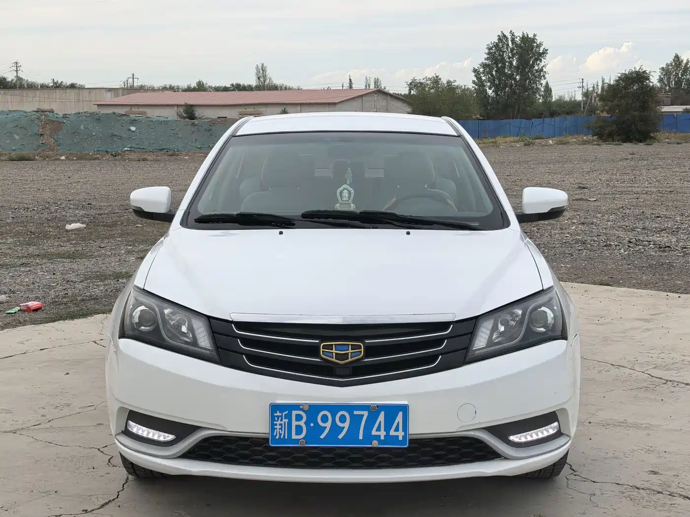 Geely Emgrand 2015 2014 Sedan 1.5L Manual Fashion
