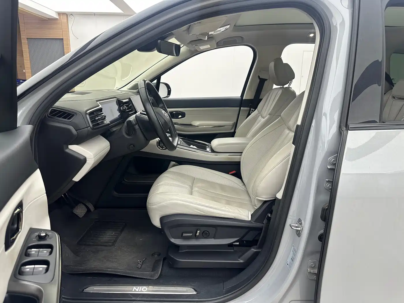 NIO NIO ES8