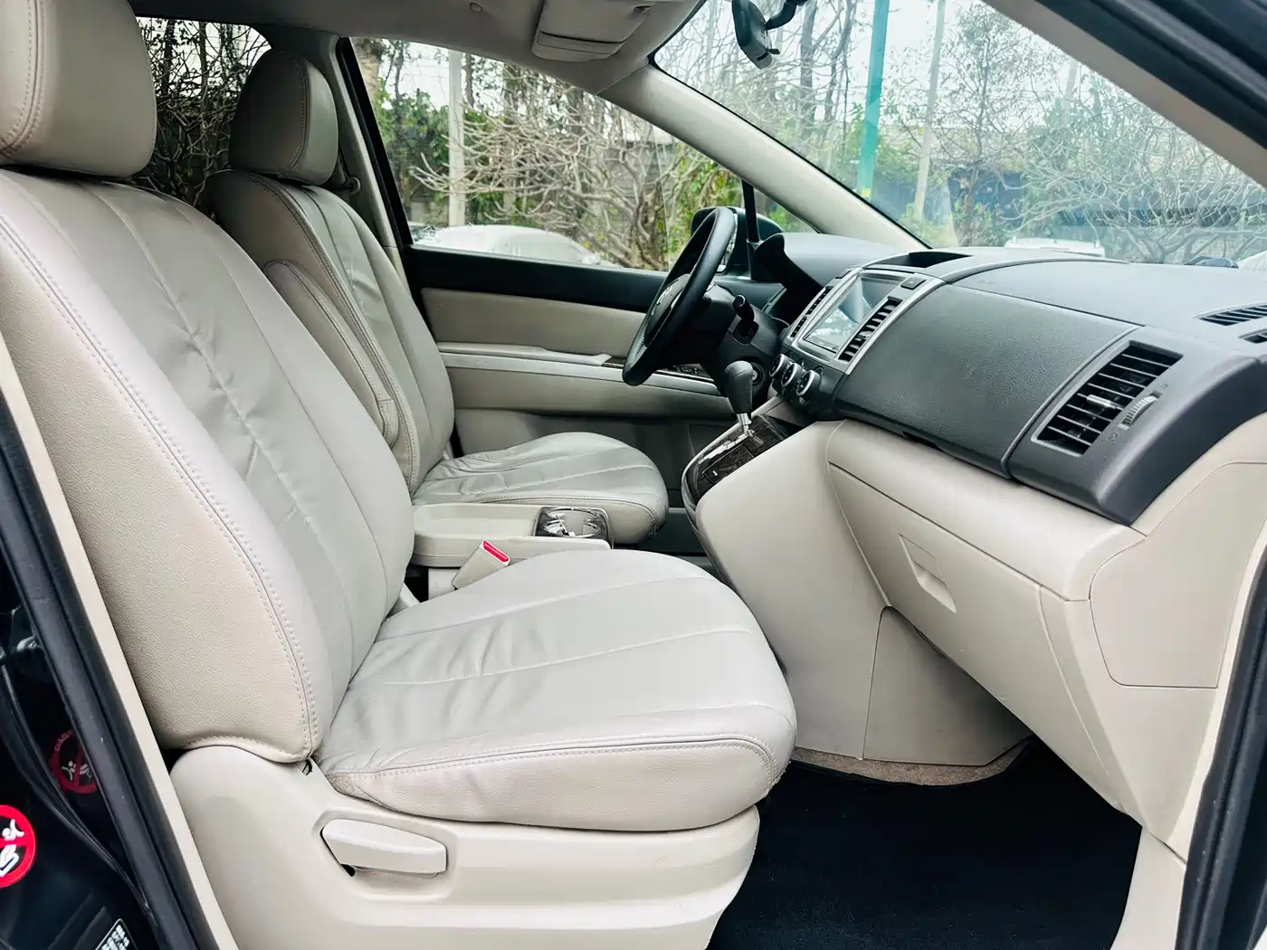 Mazda 8 2013 2013 2.5L Elite