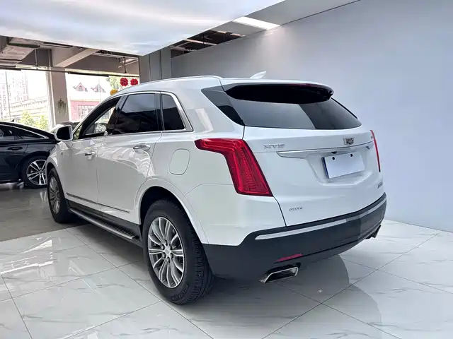 Cadillac XT5 2018 28T 4WD Luxury — фото 5