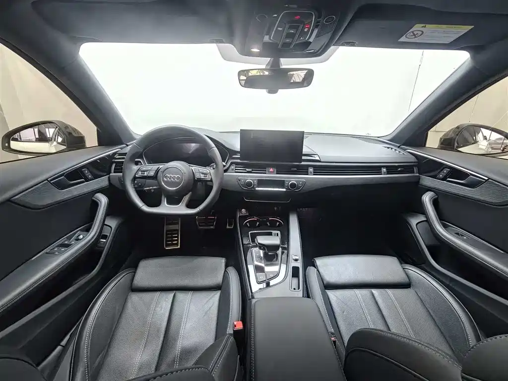Audi A4L 2023 40 TFSI quattro Luxury Sport фото 20