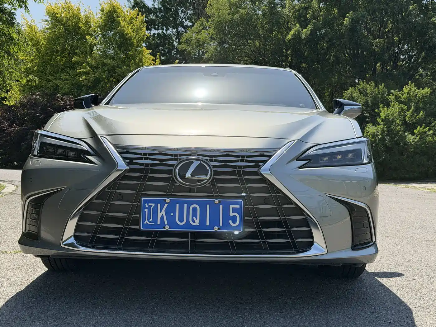 Lexus ES 2025 200 Ultimate Edition фото 2