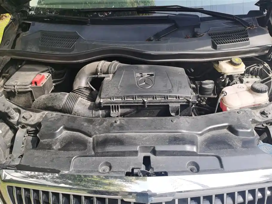 MERCEDES-BENZ V CLASS