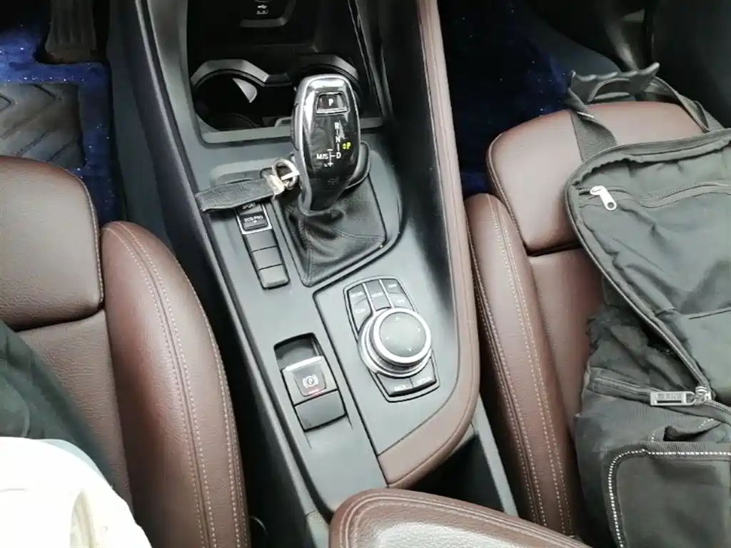 BMW X1 2020 sDrive25Li Leading Model фото 14