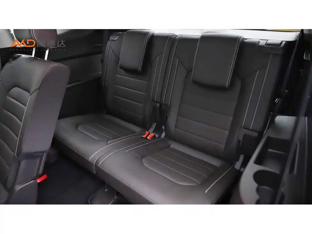 Volkswagen Teramont 2017 530 V6 4WD Flagship Edition фото 9