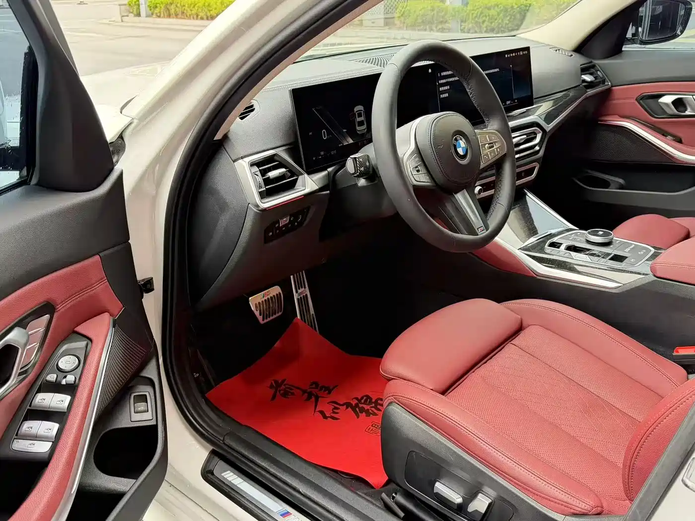 BMW 3 Series 2023 325Li M Sport Package фото 4