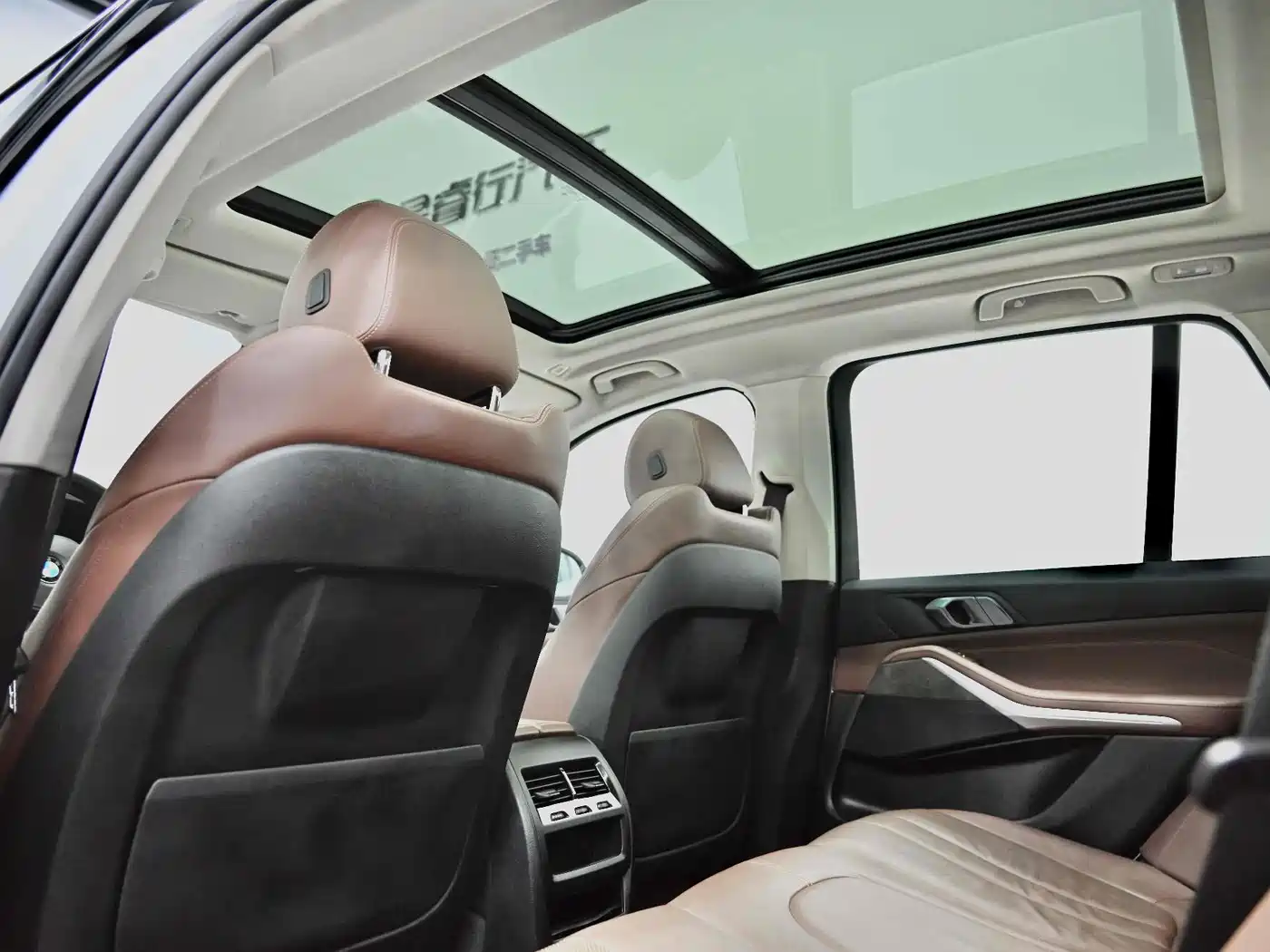 BMW X5 (Import) 2019 xDrive40i M Sport Package фото 30