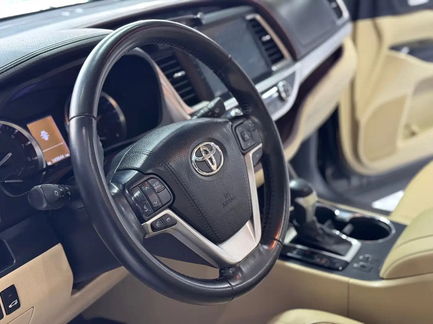 Toyota Highlander 2017 2.0T 4WD Premium 7-Seater фото 7