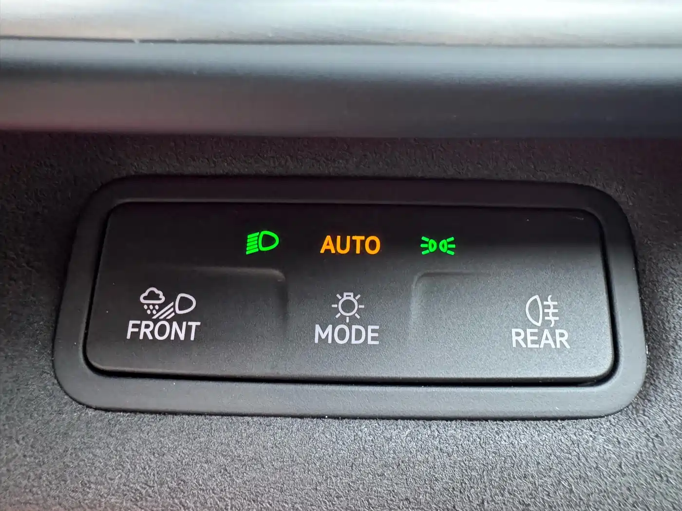 Volkswagen Teramont 2025 Teramont Pro 450TSI 4WD Summit Edition фото 24