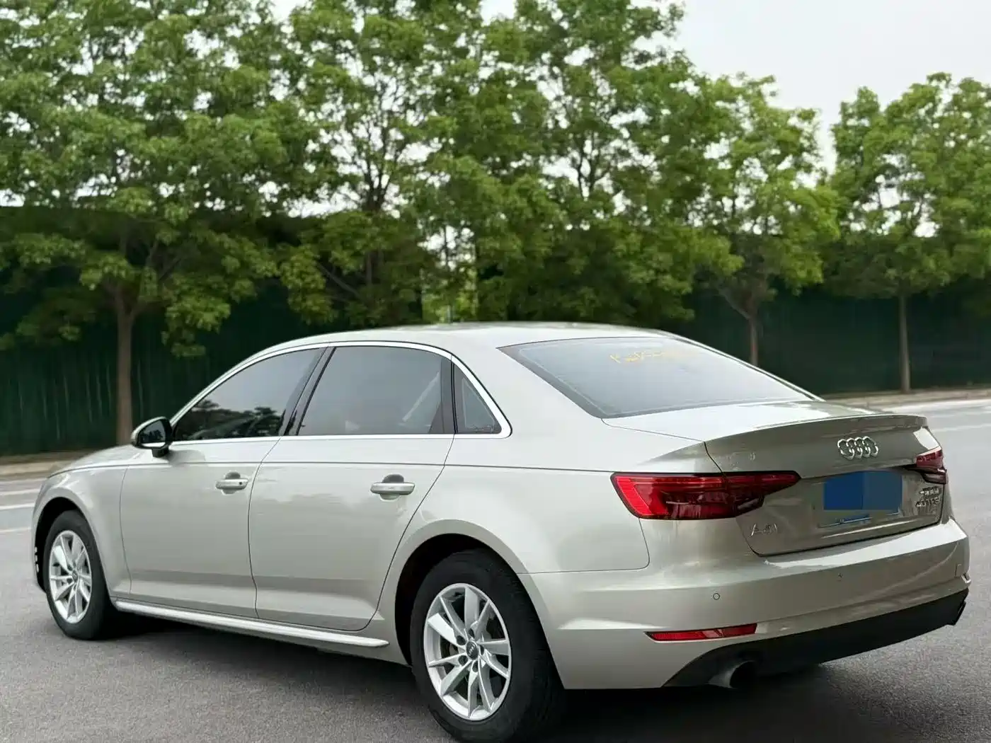 Audi A4L 2017 40 TFSI Progressive фото 9