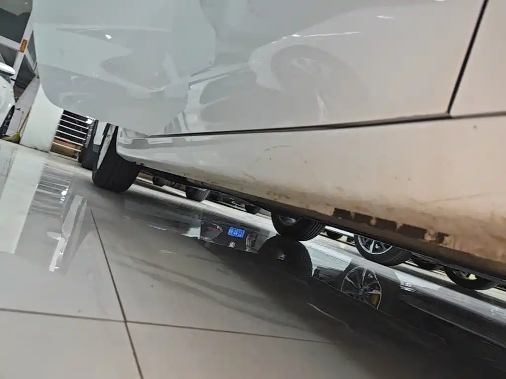 Roewe i5 2025 2023 1.5L CVT Luxury Edition