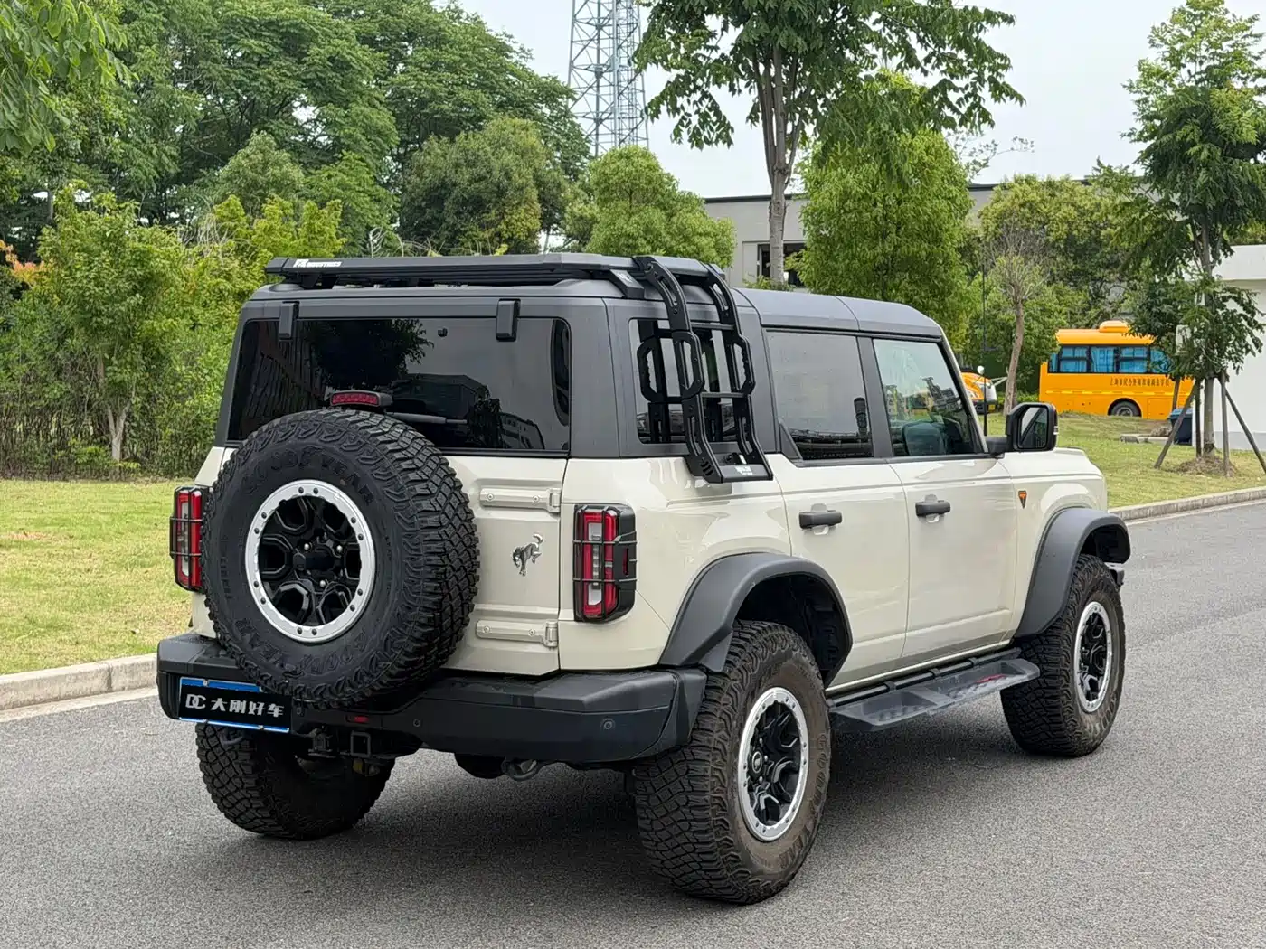 Ford Bronco 2024 2.3T Badlands фото 4
