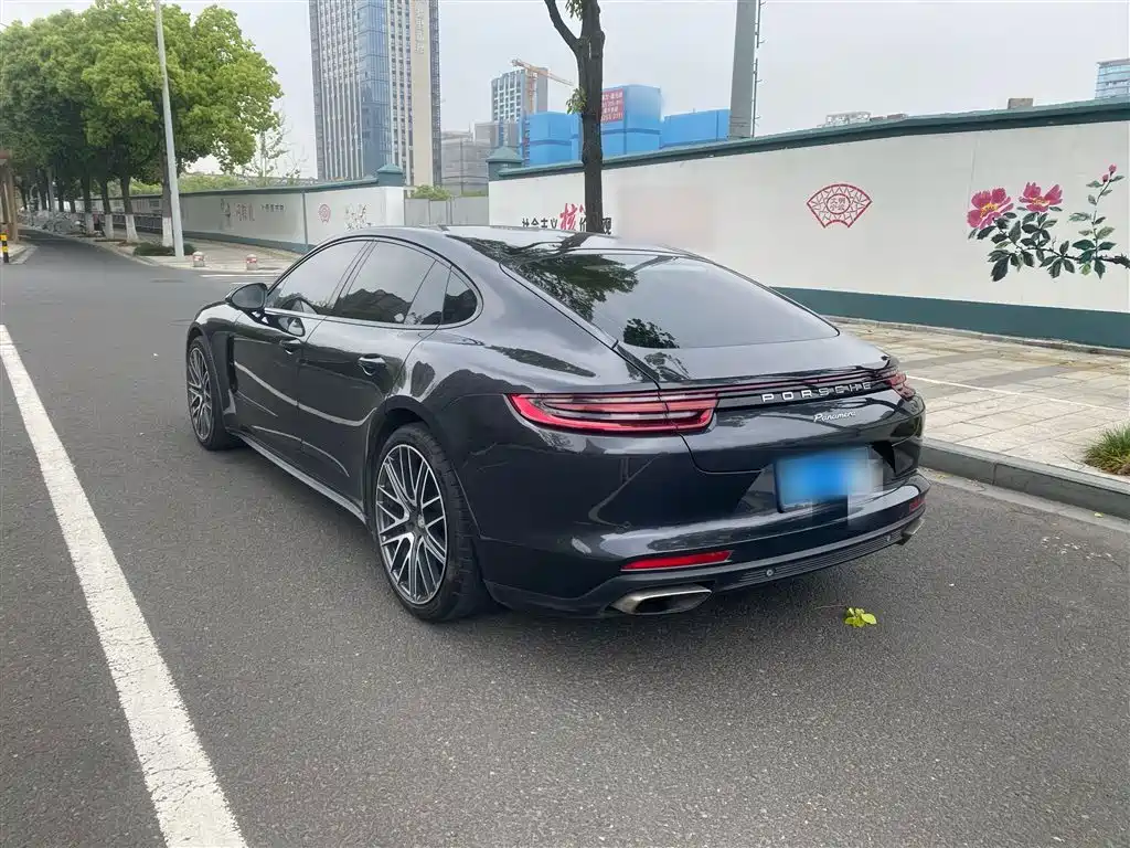 Porsche Panamera 2017 Panamera 3.0T фото 5