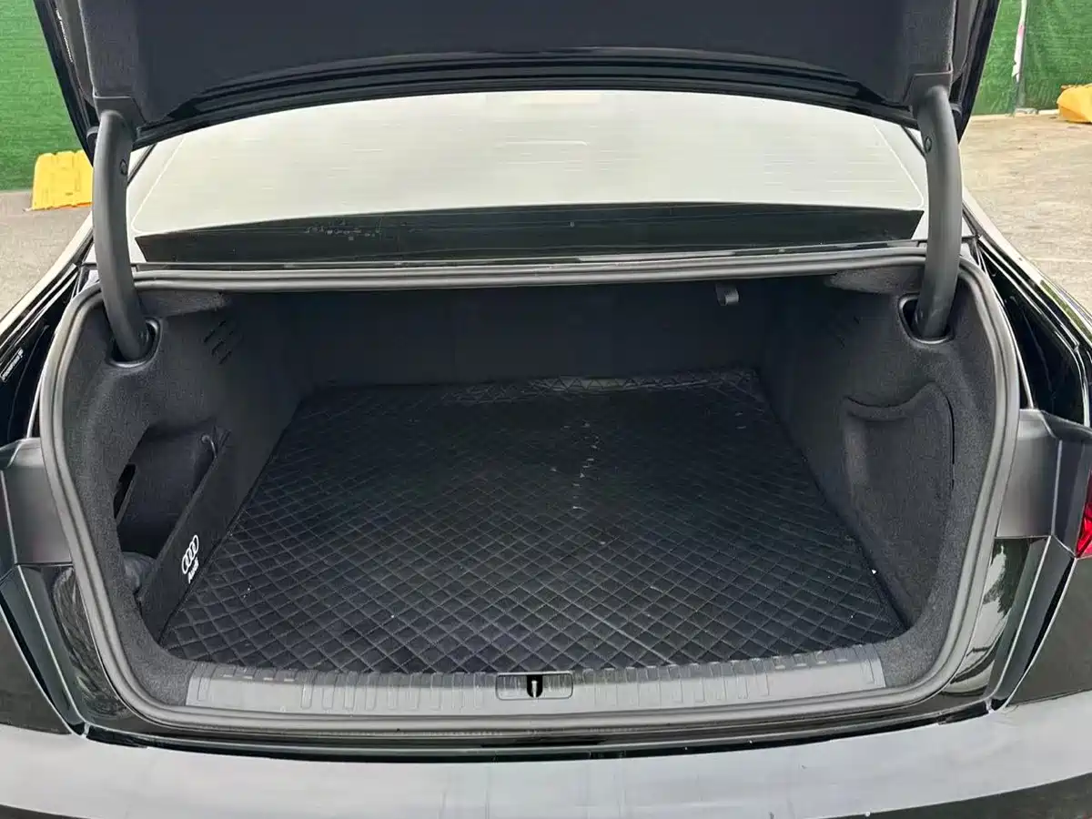 Audi A6L 2024 45 TFSI Premium Elegance фото 7