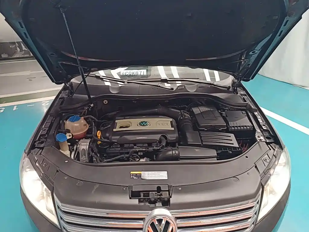 Фото 20 - Volkswagen Magotan
