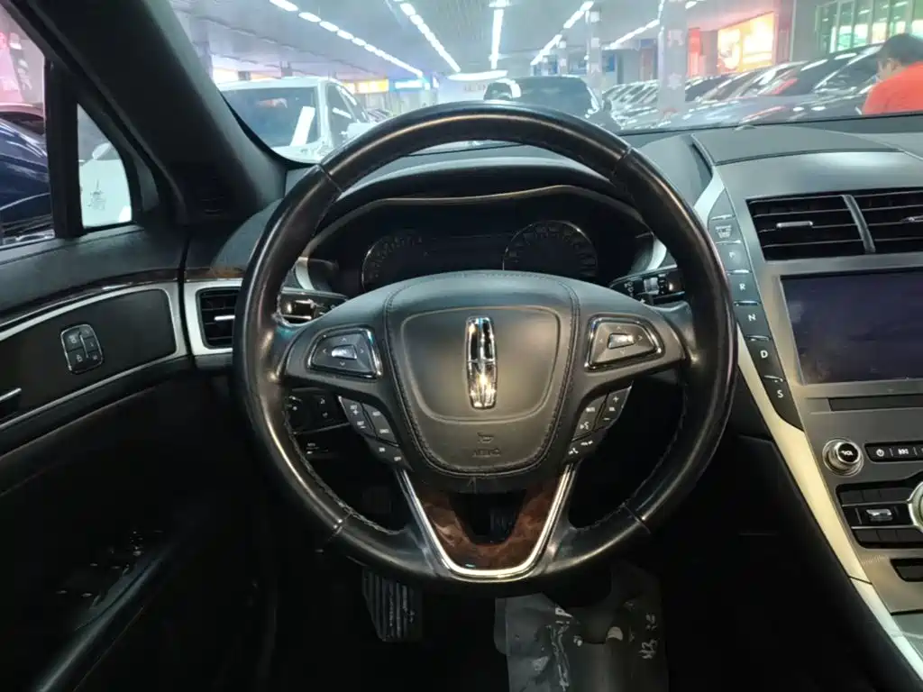 Lincoln MKZ 2021 2020 2.0T Elegance Edition
