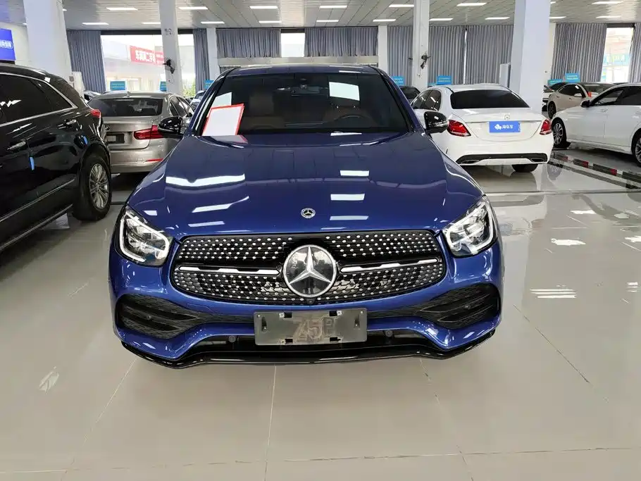 Mercedes-Benz GLC Coupe 2023 2022 GLC 260 4MATIC Coupe SUV