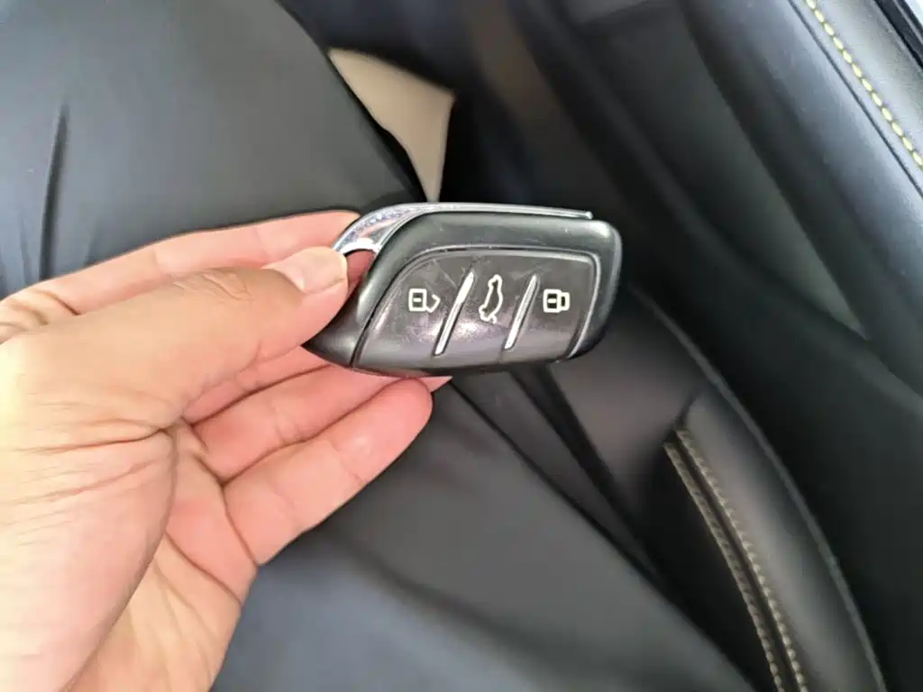 Roewe i6 MAX 2021 2020 Model 300TGI Automatic Cool & Smart Edition