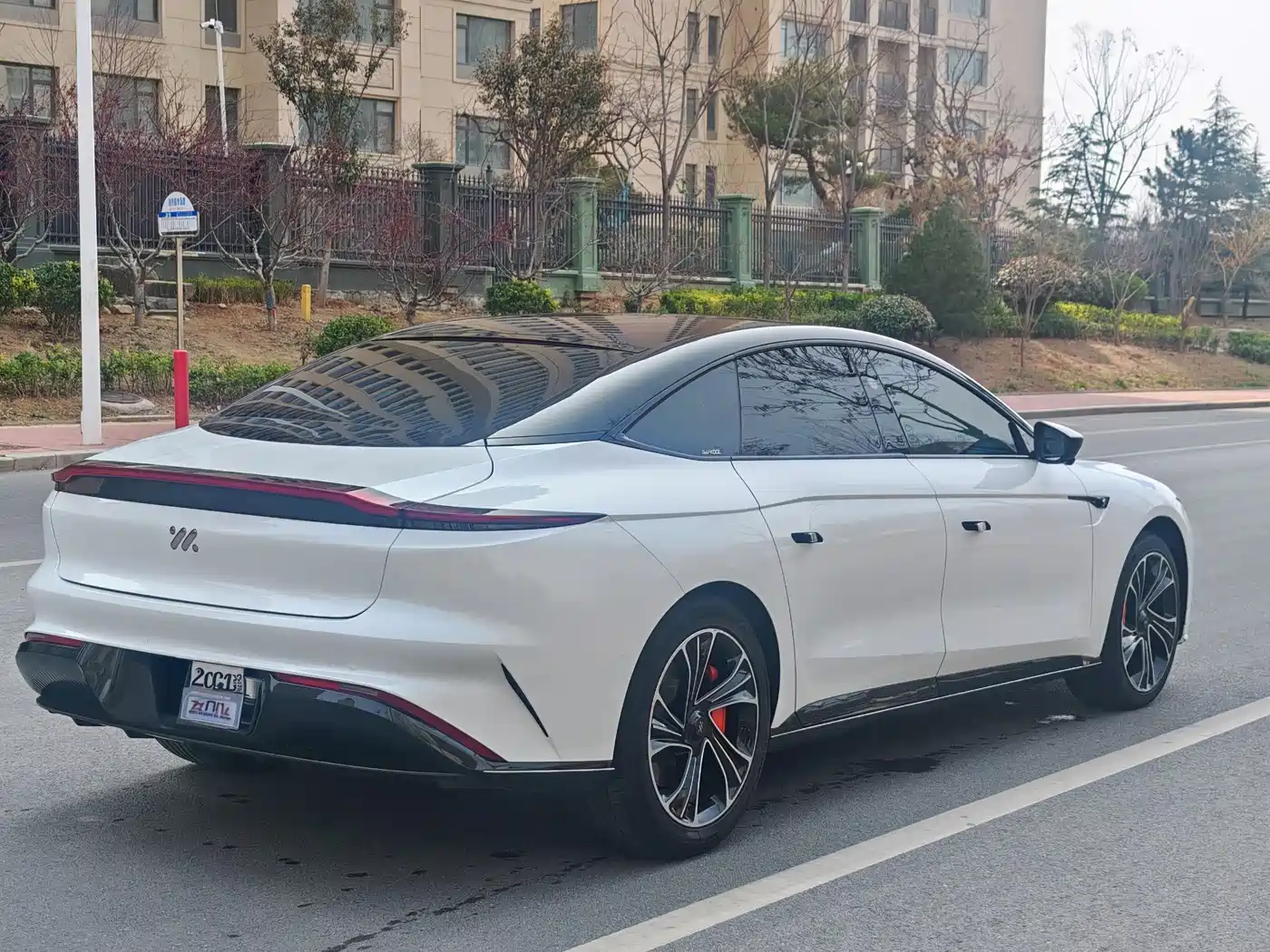 ZHIJI AUTOMOBILE ZHIJI L7