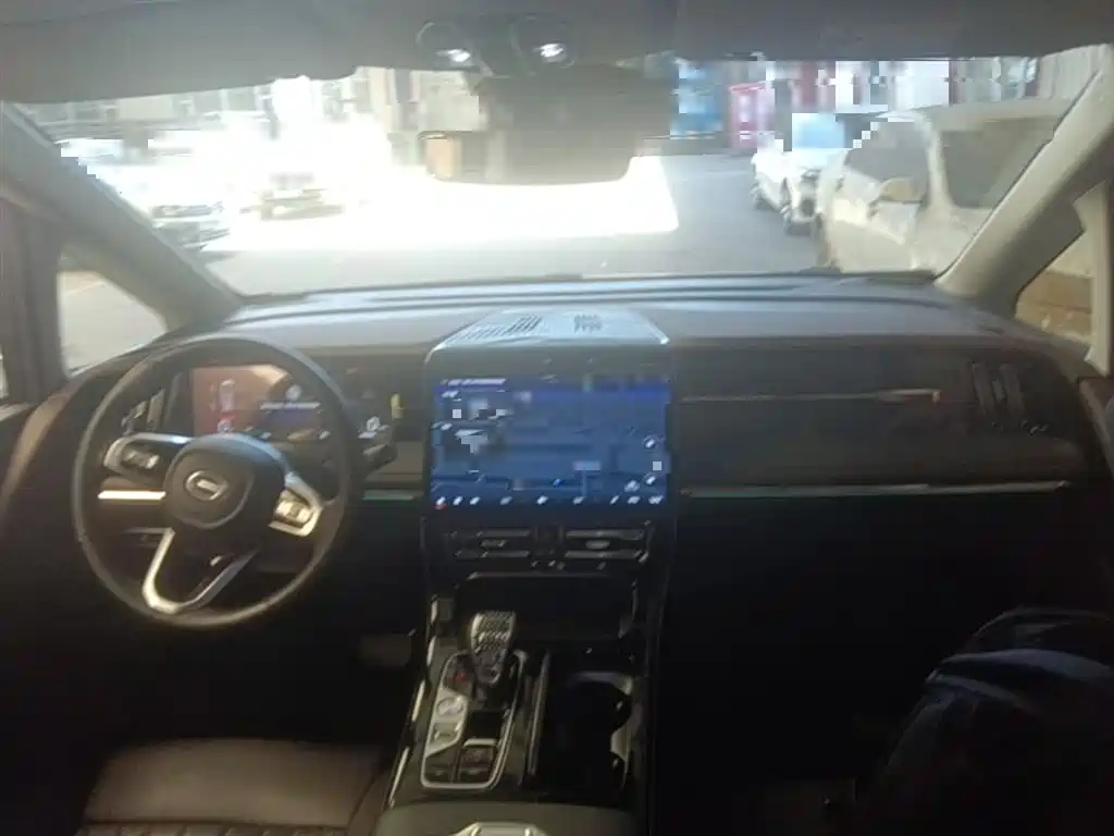 GAC Trumpchi Trumpchi M8 2024 Master Series Super Hybrid фото 16
