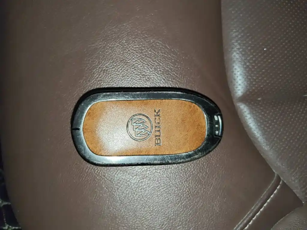 Photo 9 - Buick Envision Plus
