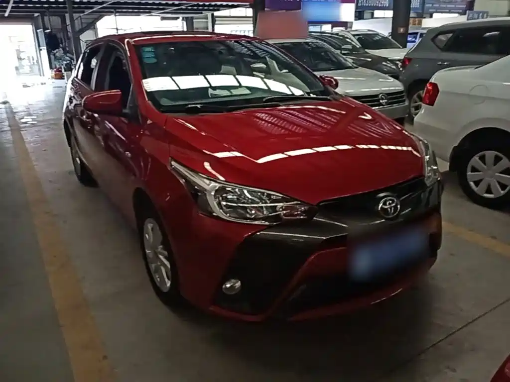 Toyota YARiS L Zhi Xuan 2016 Facelift 1.5G CVT Sunroof Edition фото 4