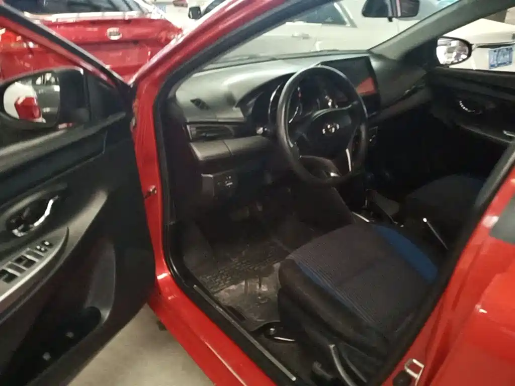 Toyota YARiS L Zhi Xuan 2016 Facelift 1.5G CVT Sunroof Edition фото 16