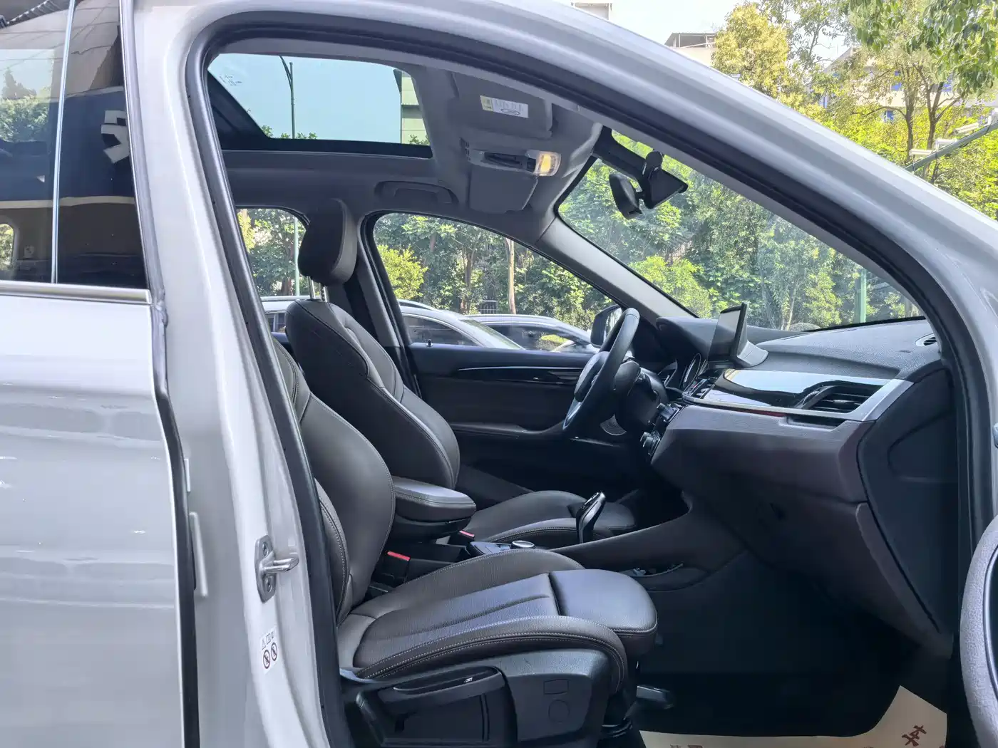 BMW X1 2021 sDrive20Li Fashion фото 15