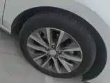 Photo 6 - Buick GL6