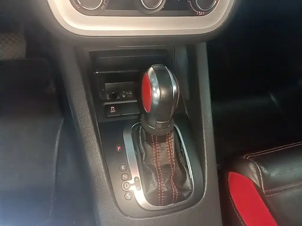 Volkswagen Scirocco 2015 2015 1.4TSI Trend Edition