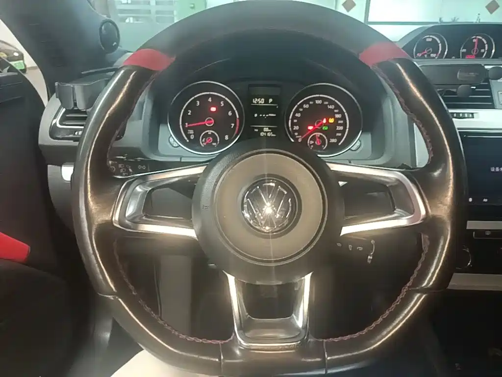 Volkswagen Scirocco 2015 2015 1.4TSI Trend Edition