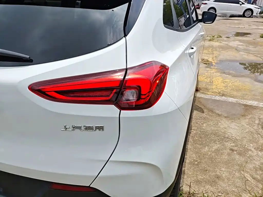 Buick Encore 2021 2021 332T CVT Elite