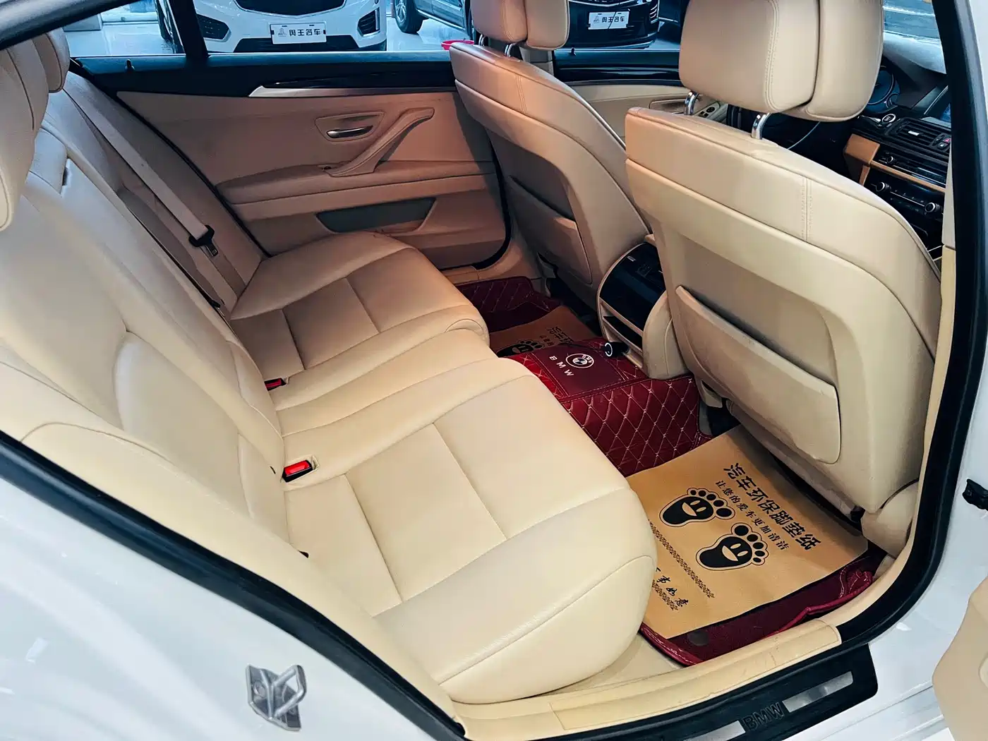 BMW 5 Series 2013 520Li Elegance фото 17